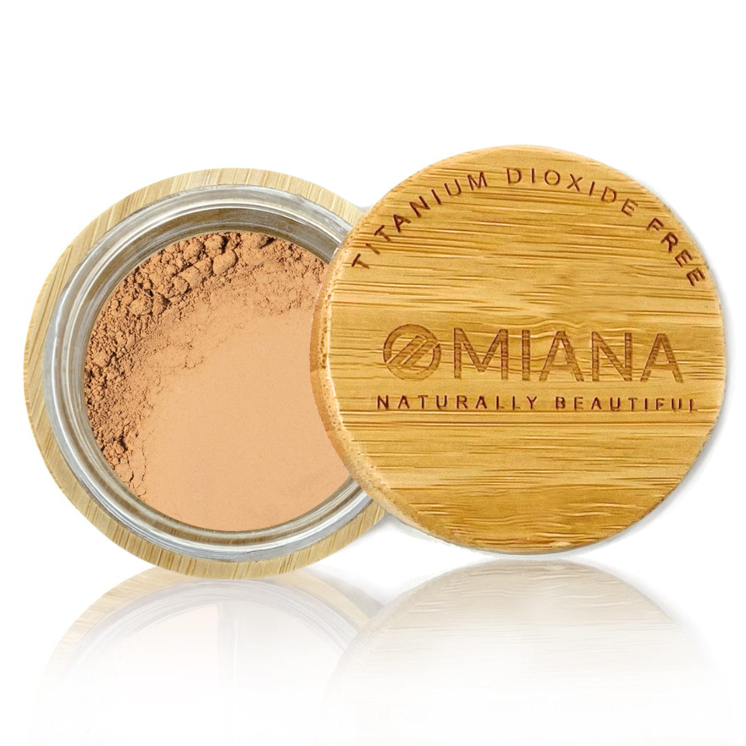 Omiana Divine Loose Powder Mineral Foundation - Without Mica, Titanium Dioxide, & More! - swatch on white background