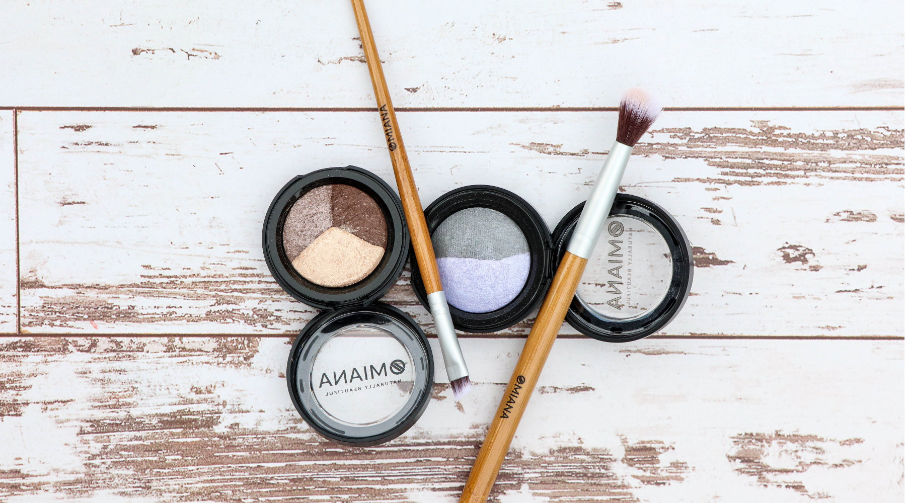 Mineral and Natural Eyeshadow Makeup for sensitive skin